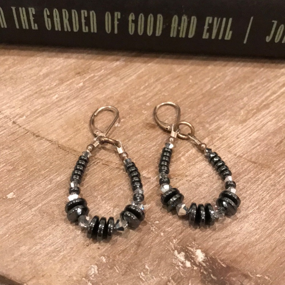 🖤🖤Emily Ray Beaded Earrings